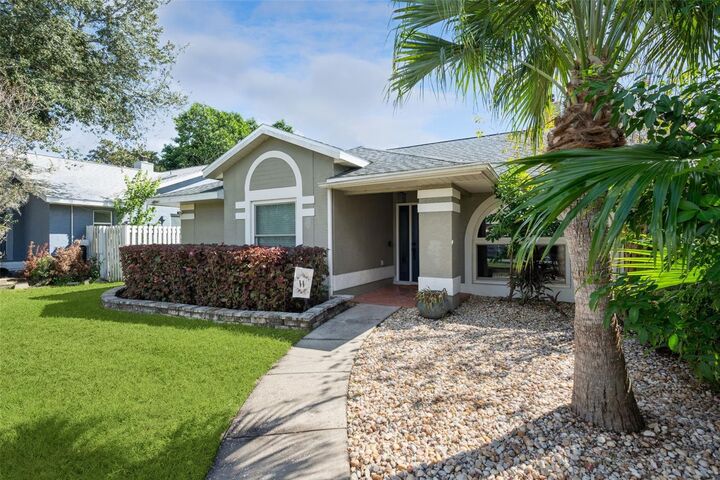 Property Photo: 4057 Kiawa Drive FL 32837