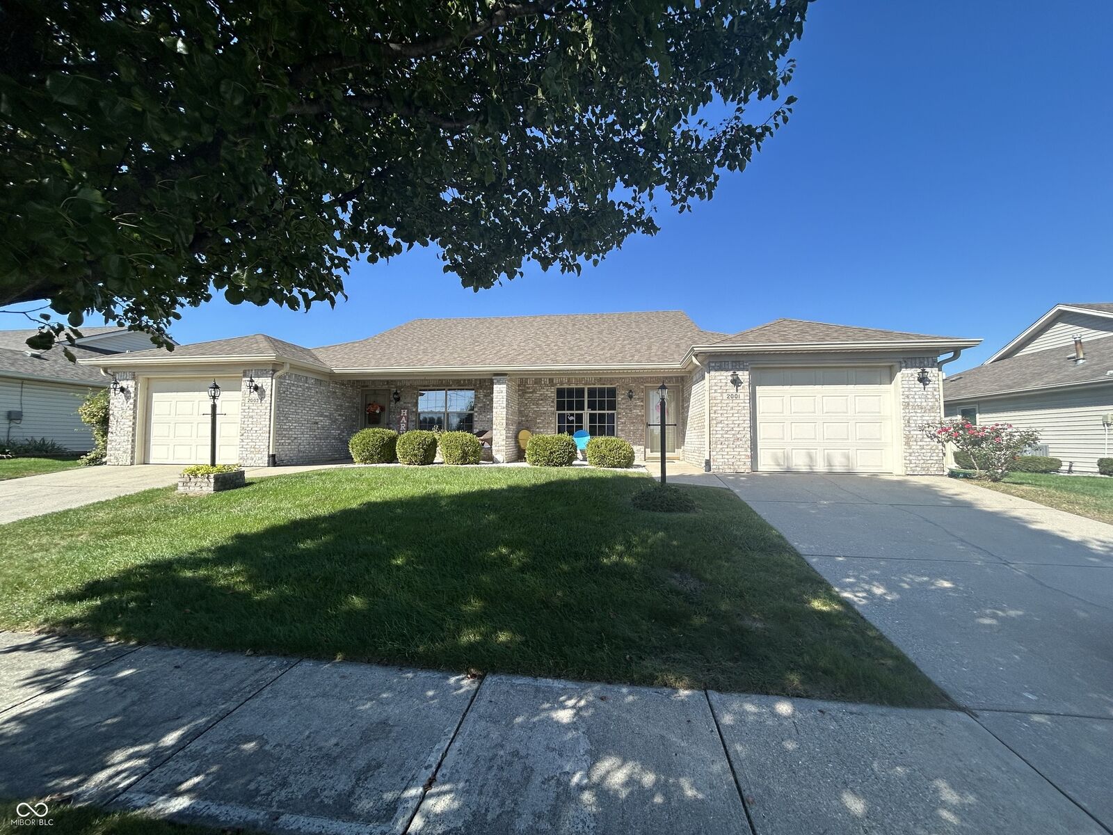 Property Photo: 2001 Flamingo Way IN 46131