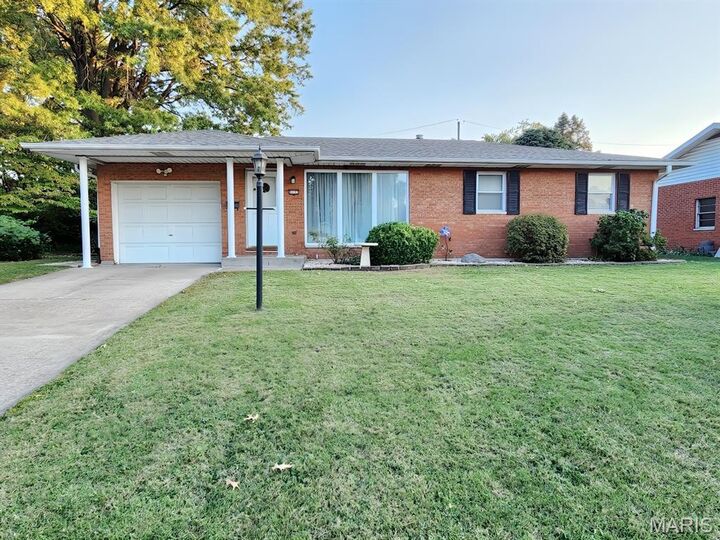 3132 Harvard Place  Granite City IL 62040 photo