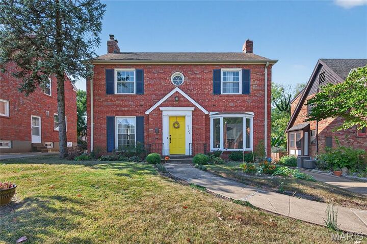 8328 Ardsley Drive  Bel-nor MO 63121 photo