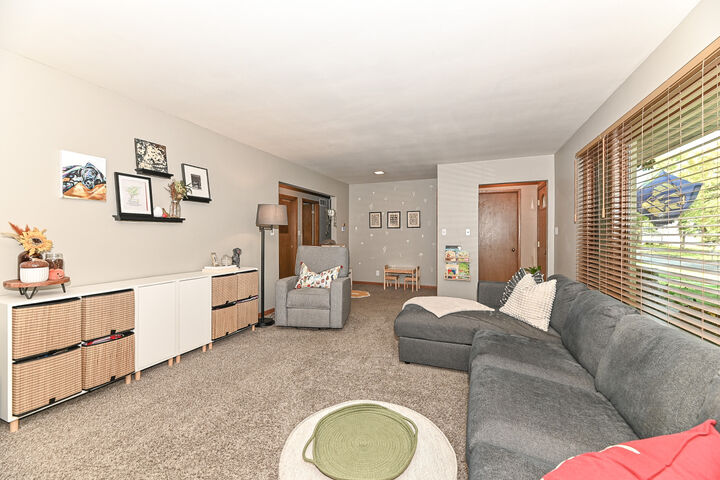 Property Photo:  1651 N 118th St  WI 53226