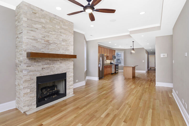 Property Photo:  4918 S St Lawrence Avenue 3  IL 60615
