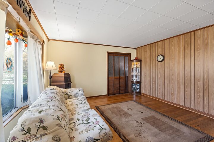 Property Photo: 7944 Nottingham Avenue IL 60459
