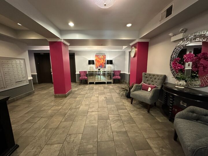 Property Photo: 5100 W 96th Street 232 IL 60453
