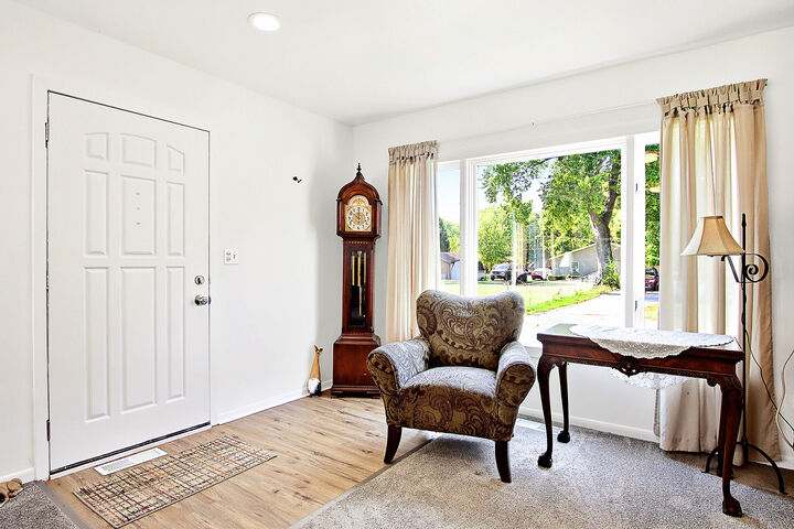 Property Photo:  35647 N Grove Avenue  IL 60041 