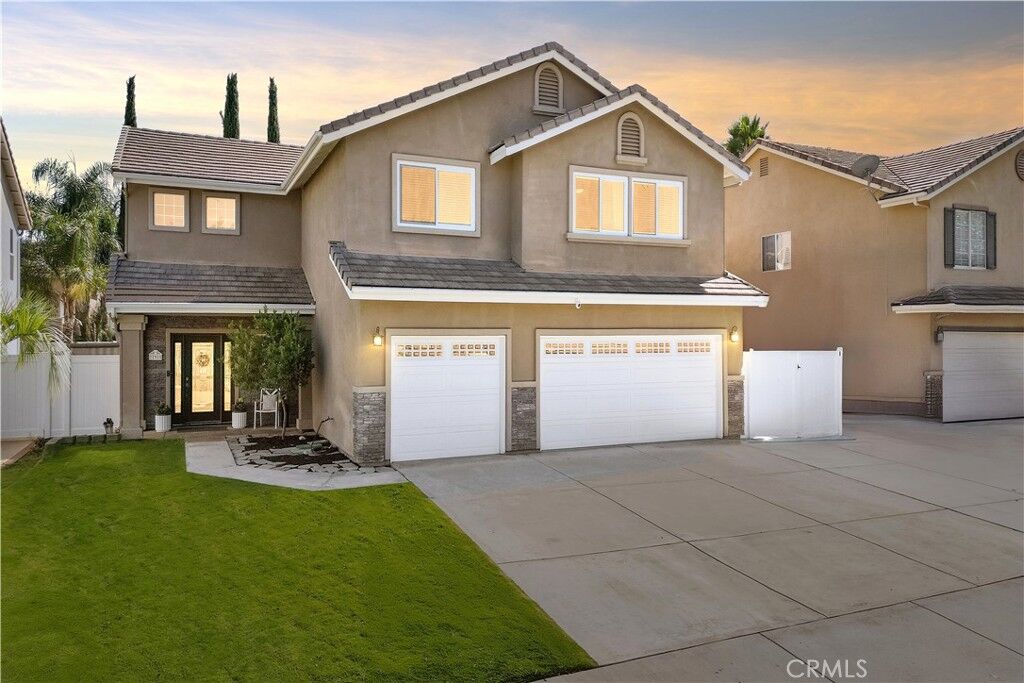Property Photo:  32928 Starlight Street  CA 92595 