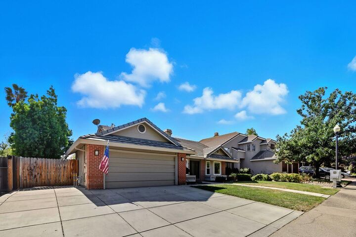 Property Photo: 415 S Lexington Drive CA 95630