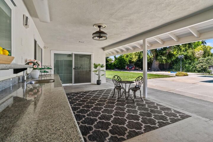 2433 Broadridge Way  Stockton CA 95209 photo
