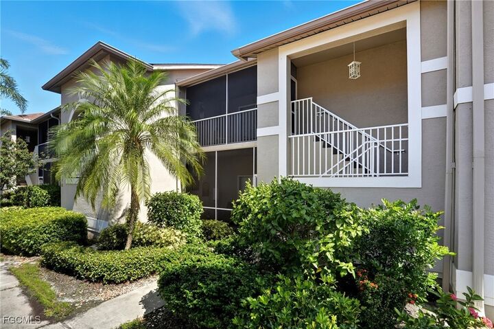 Property Photo:  14281 Hickory Links Court 1425  FL 33912