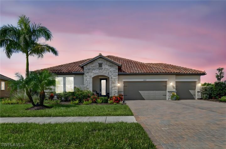 Property Photo: 2082 Grove Drive FL 34120
