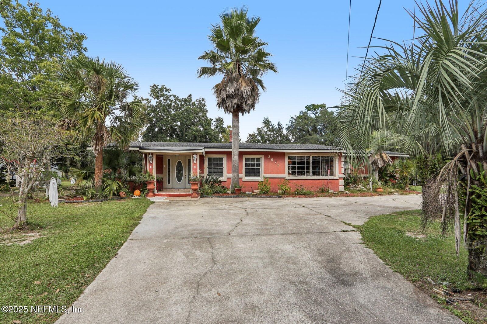 Property Photo: 2677 Alta Circle N FL 32226