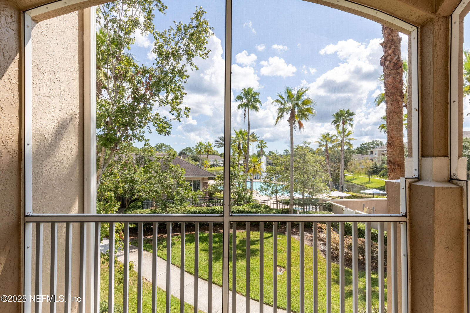Property Photo: 7990 Baymeadows Road E 224 FL 32256