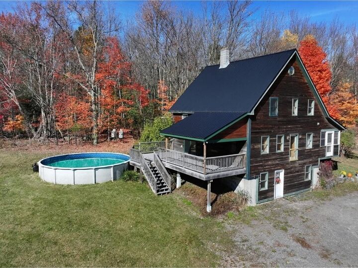 Property Photo: 2334 Pumpkin Village Road VT 05455