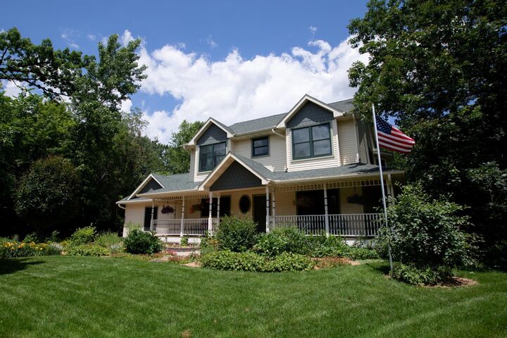 Property Photo: 3350 Staples Place MN 55082