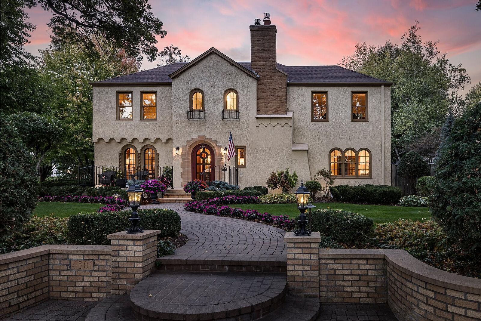 Property Photo:  4501 Browndale Avenue  MN 55424 
