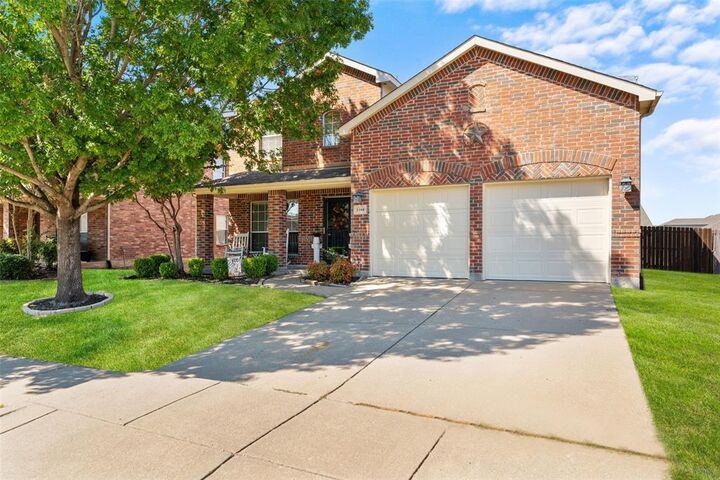 Property Photo: 1104 San Antonio Drive TX 75126