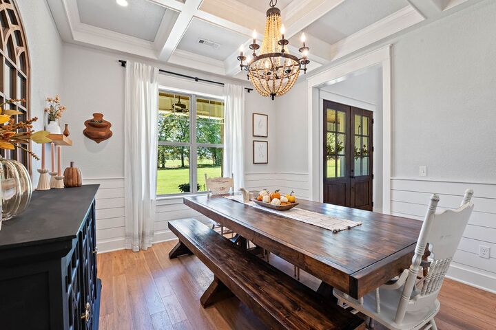 Property Photo: 4205 Rainbow Farm Road AR 72713