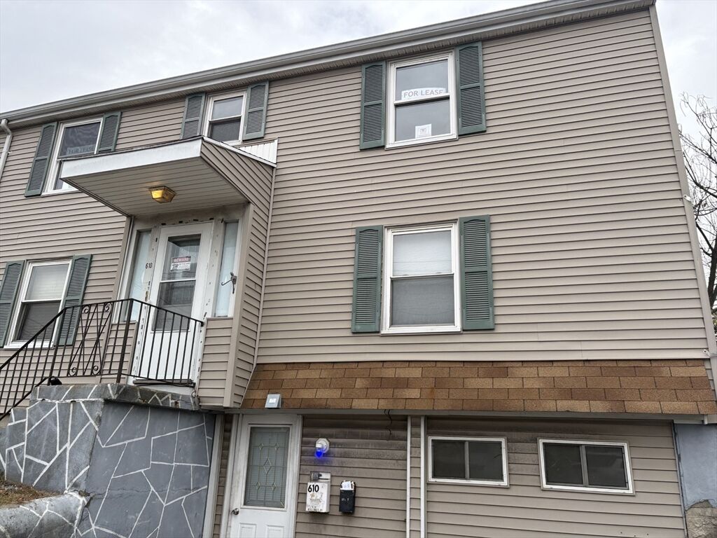 Property Photo:  610 Killingly St 2  RI 02919 