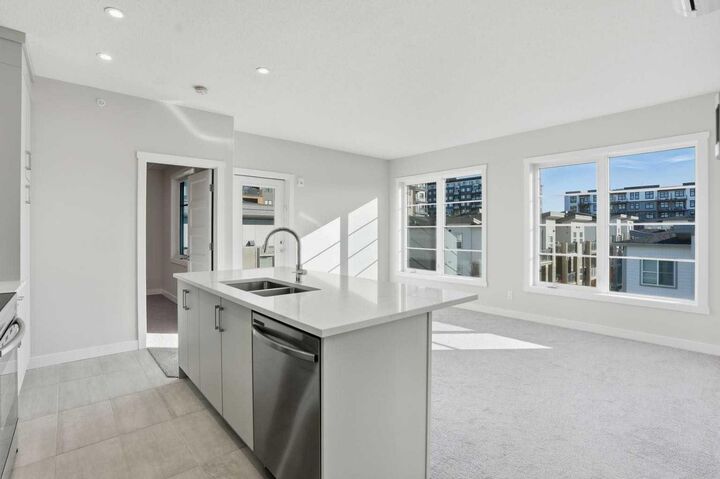 Property Photo: 2117 81 Street SW 2417 AB T3H 6H5