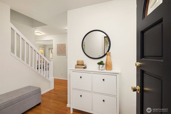 Property Photo: 7049 33rd Avenue NE WA 98115
