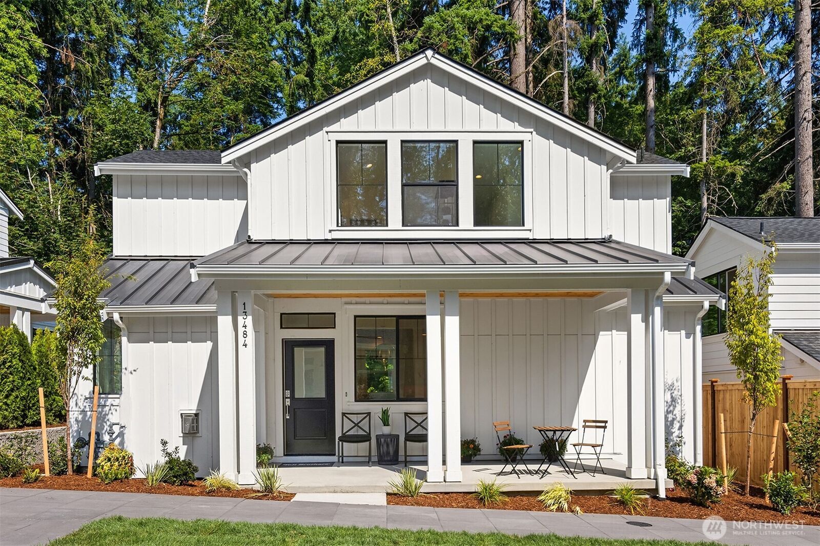 Property Photo:  13490 (Hs 6) NE 112th Place  WA 98052 