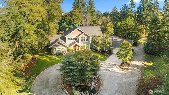 Property Photo:  16415  131st Avenue E  WA 98374 