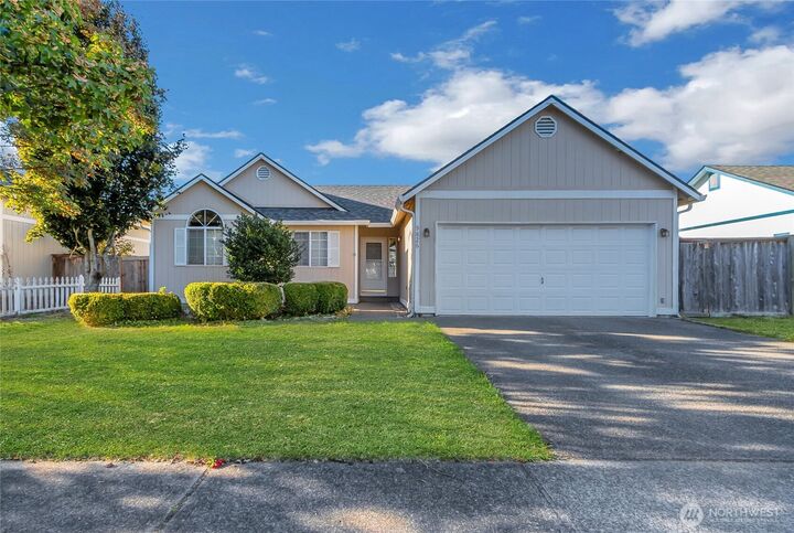 Property Photo: 9826 Donovan Court SE WA 98597