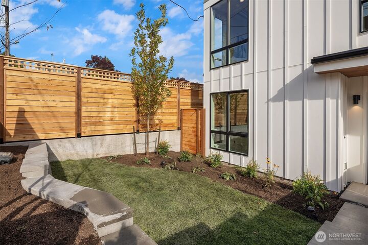 Property Photo: 4420 1st Avenue NE WA 98105