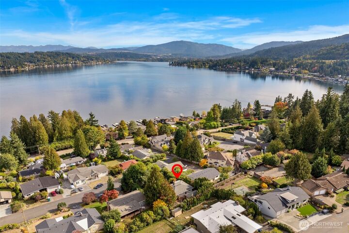 Property Photo:  2803  171st Avenue SE  WA 98008 