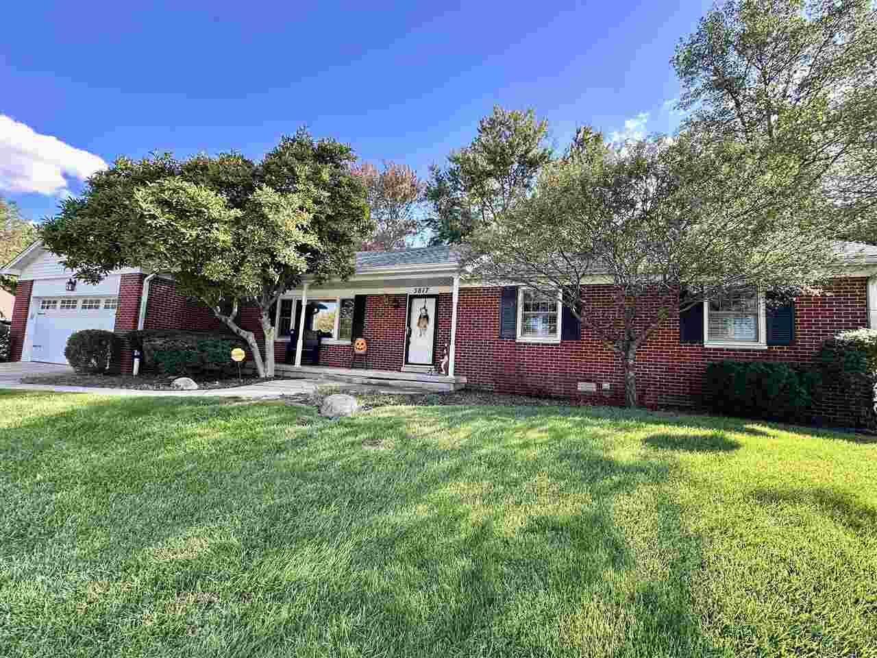 Property Photo: 3817 Delwood Lane IN 47374
