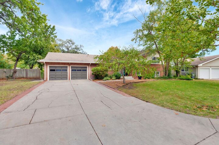 Property Photo: 6612 E Murdock St KS 67206