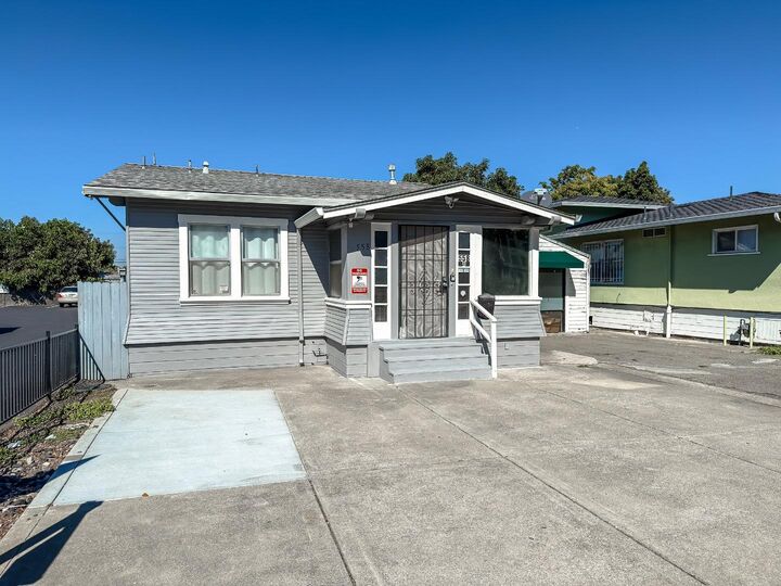 558 A Street  Hayward CA 94541 photo