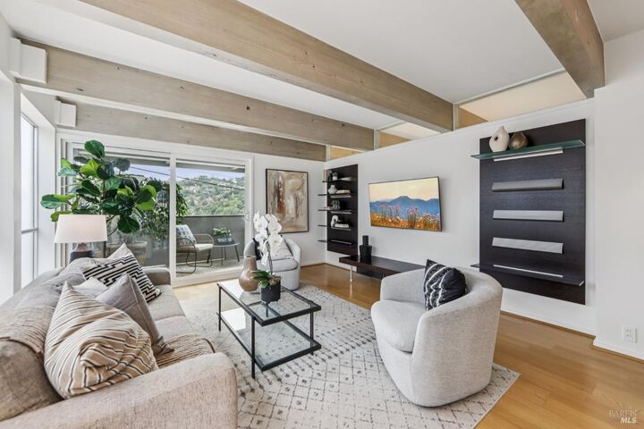 290 Via Casitas 206  Greenbrae CA 94904 photo