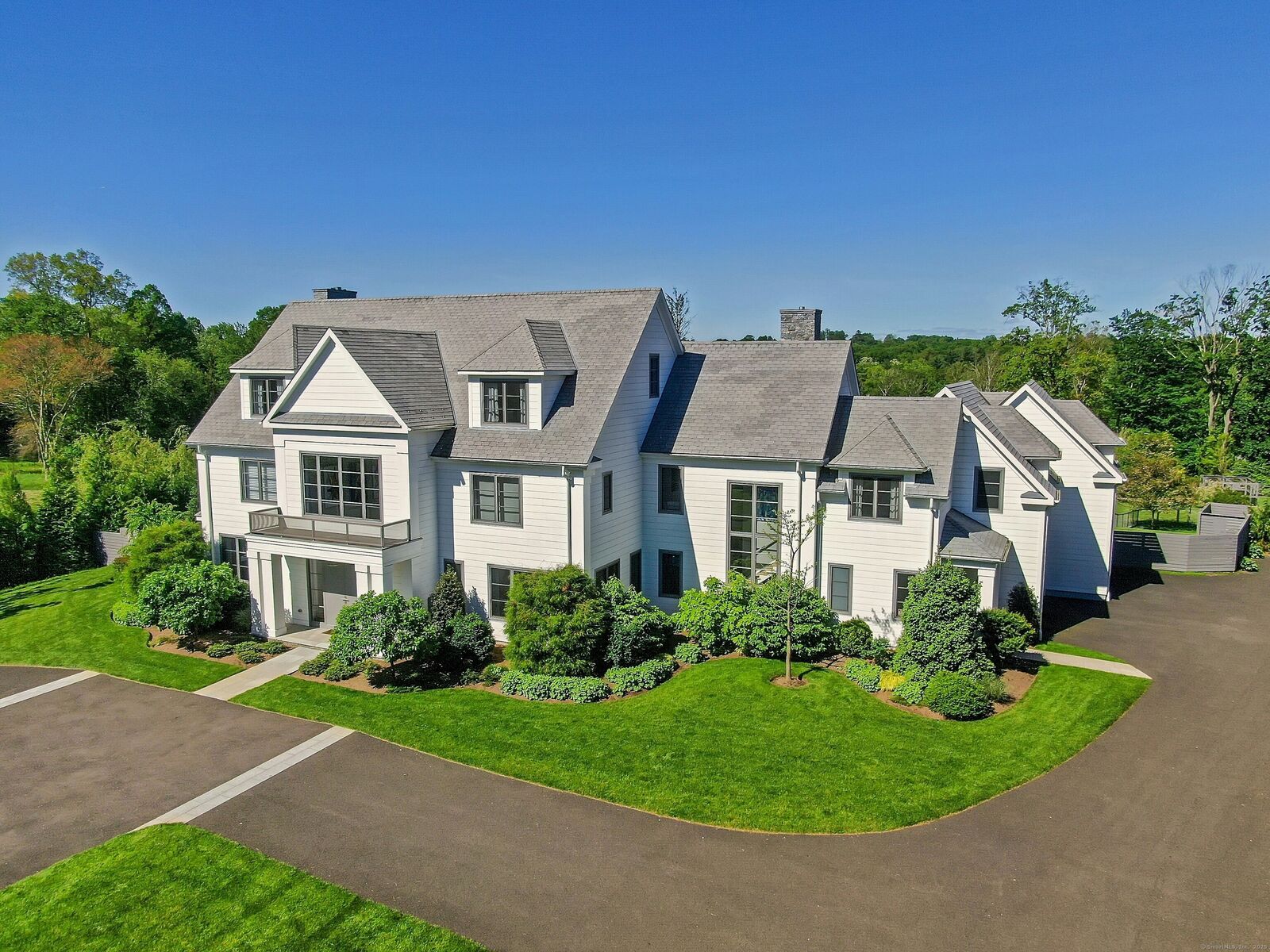 Property Photo:  30 Meadowcroft Lane  CT 06830 