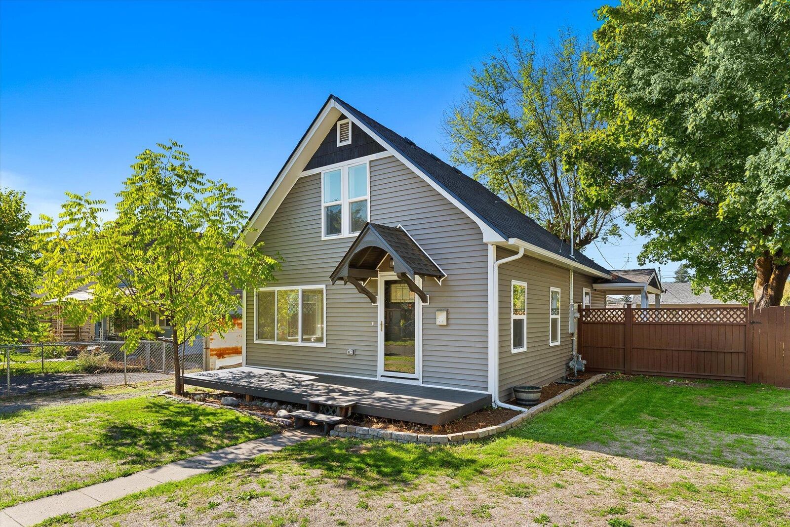Property Photo:  4327 N Post St  WA 99205
