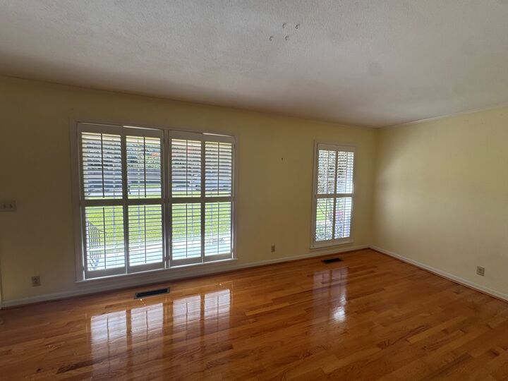 Property Photo: 1702 Impala AL 36303
