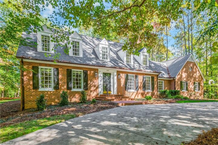 Property Photo: 825 Buttonwood Drive NC 27104
