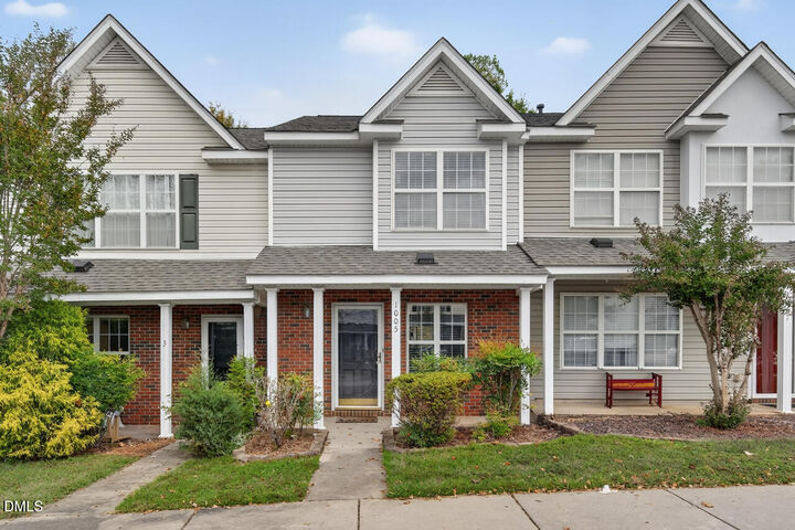 1005 Oak Blossom Way  Whitsett NC 27377 photo