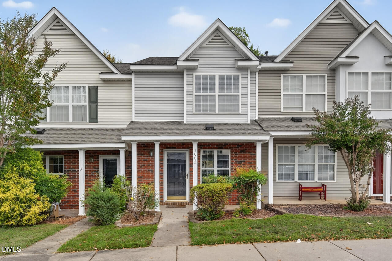 Property Photo: 1005 Oak Blossom Way NC 27377