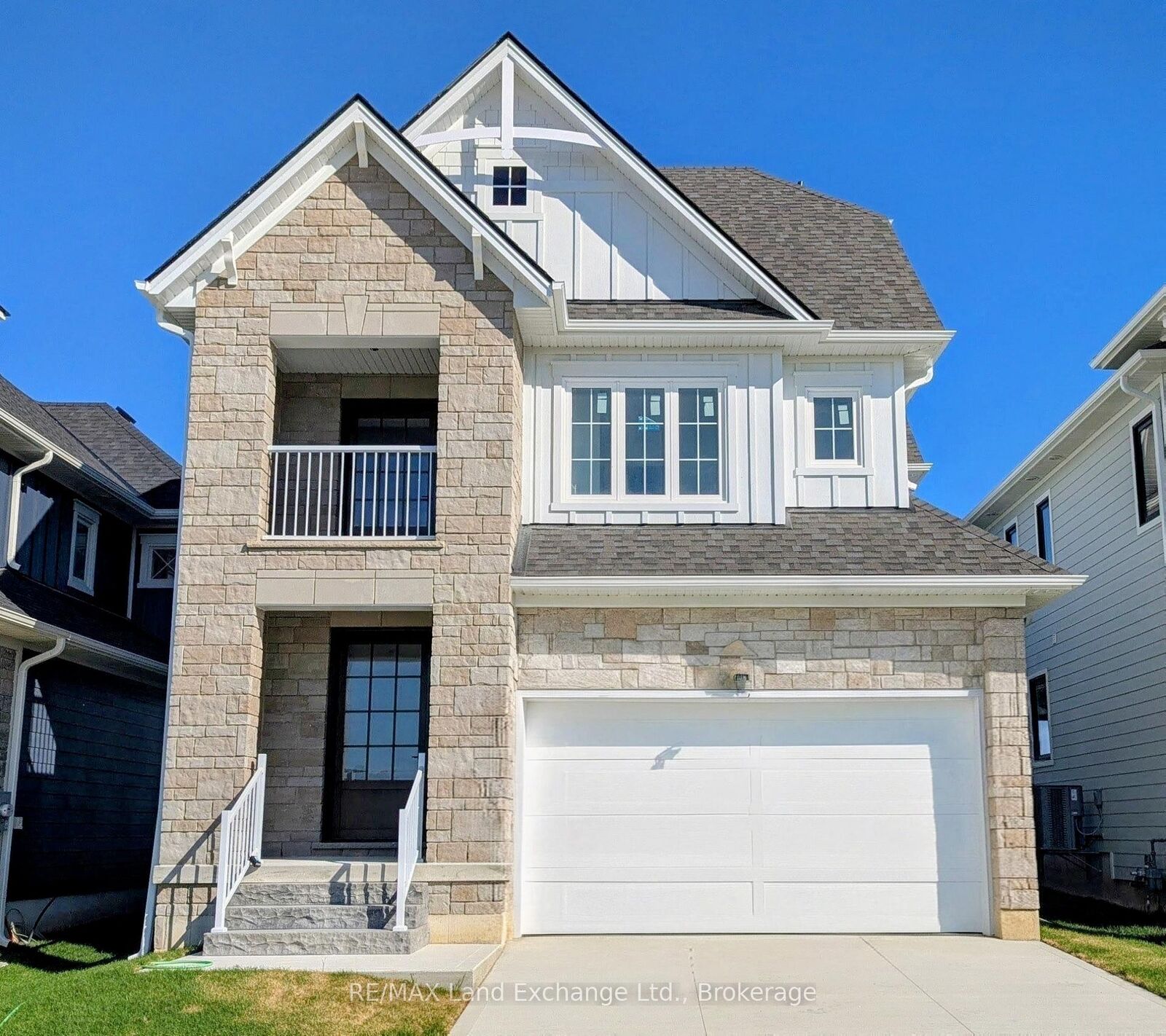 Property Photo: 119 Inverness Street N ON N2Z 1J4