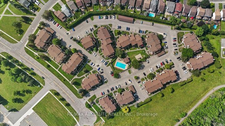 Photo de la propriété:  750 St Andre Drive 73B  ON K1C 4R8