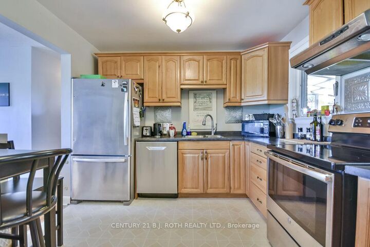 Photo de la propriété: 63 Davidson Street ON L4M 3S2