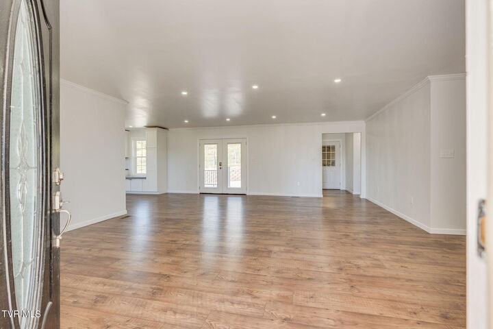 Property Photo:  5813 Carters Valley Road  TN 37642 