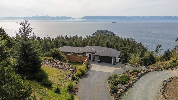 Property Photo:  7470 Thornton Hts  BC V9Z 1L8 