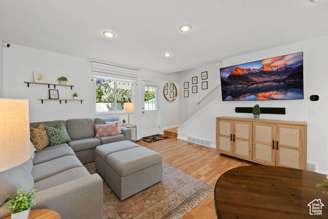 Property Photo:  381 E Park Creeke Ln  UT 84115