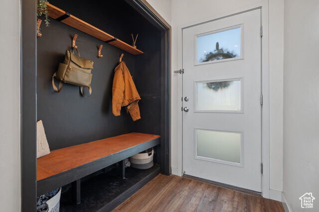 Property Photo: 7058 N Mountain Field Dr UT 84005