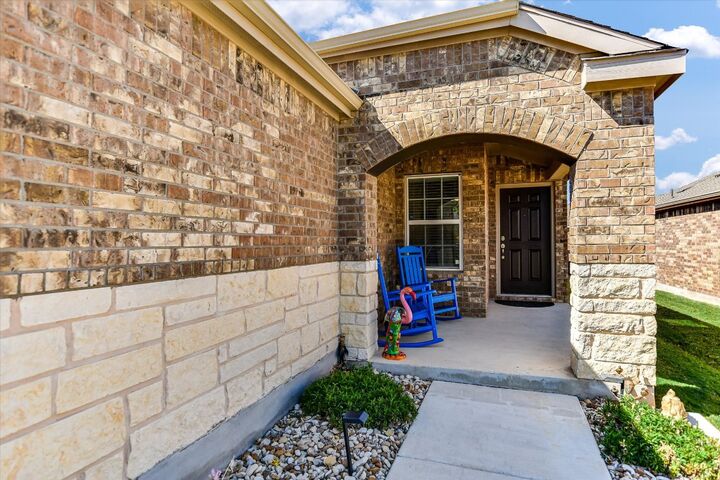 Property Photo: 604 Rockport Street TX 78633