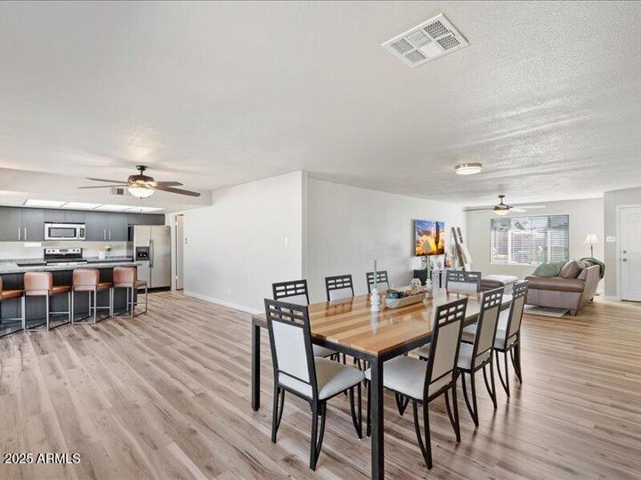 Property Photo:  4126 W Mescal Street  AZ 85029