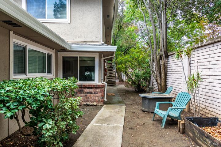 Property Photo: 1930 Duxburry Lane 2 CA 95687