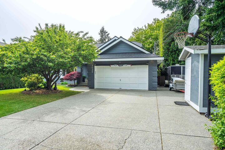 Property Photo: 1033 164 Street BC V4A 4Y6